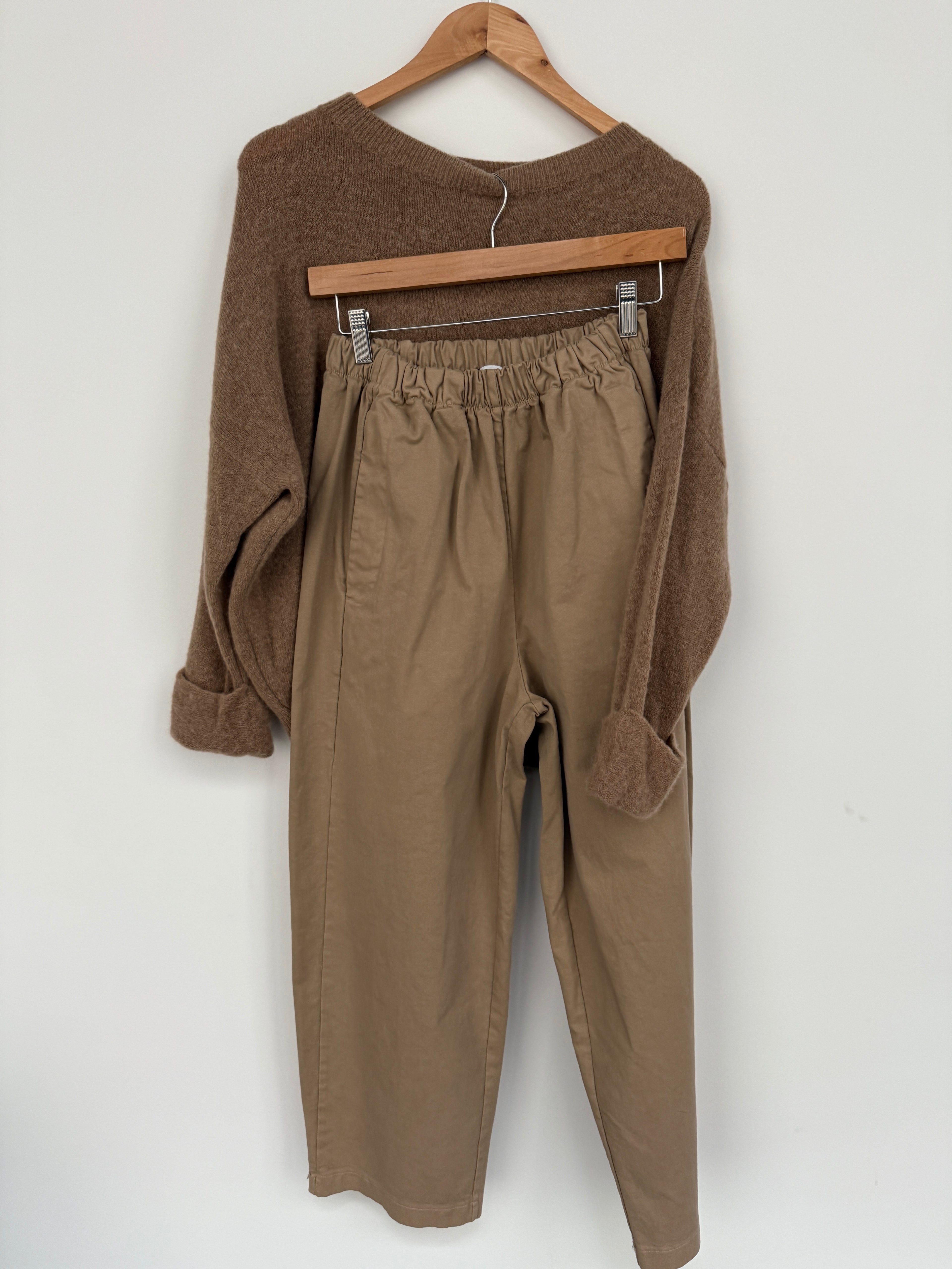 KNIT MARTY / AVAILABLE IN DIFFERENT COLORS