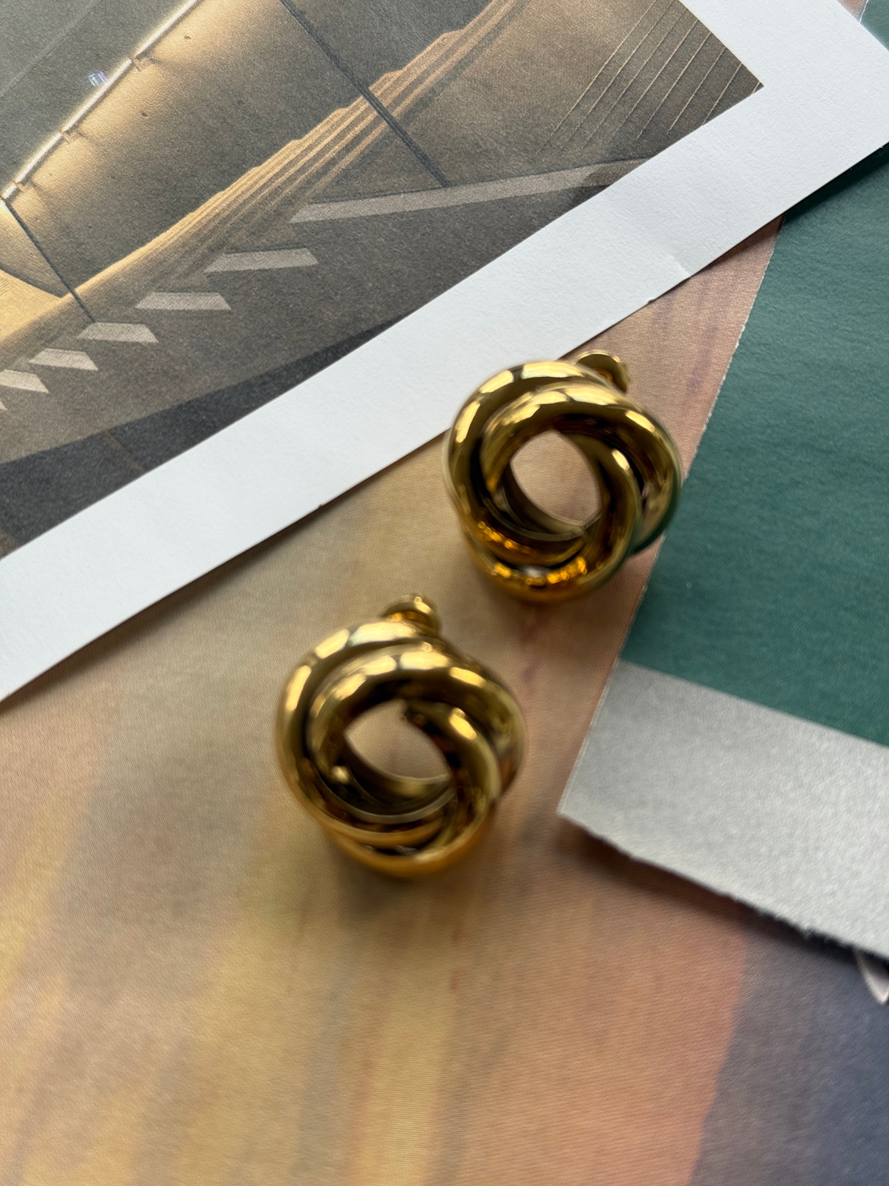 EARRINGS / STAINLESS STEEL / 2cm