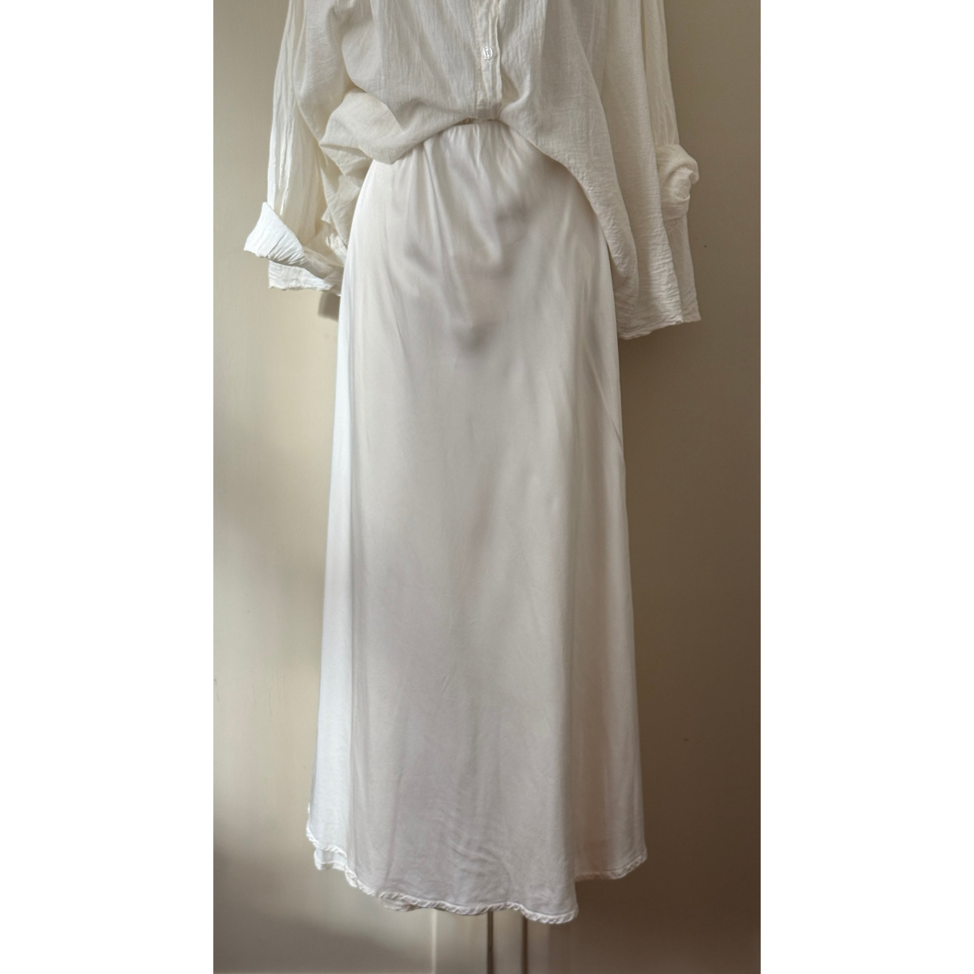 SKIRT / ONE SIZE (34-40) / ÉCRU / LENGTH 90CM