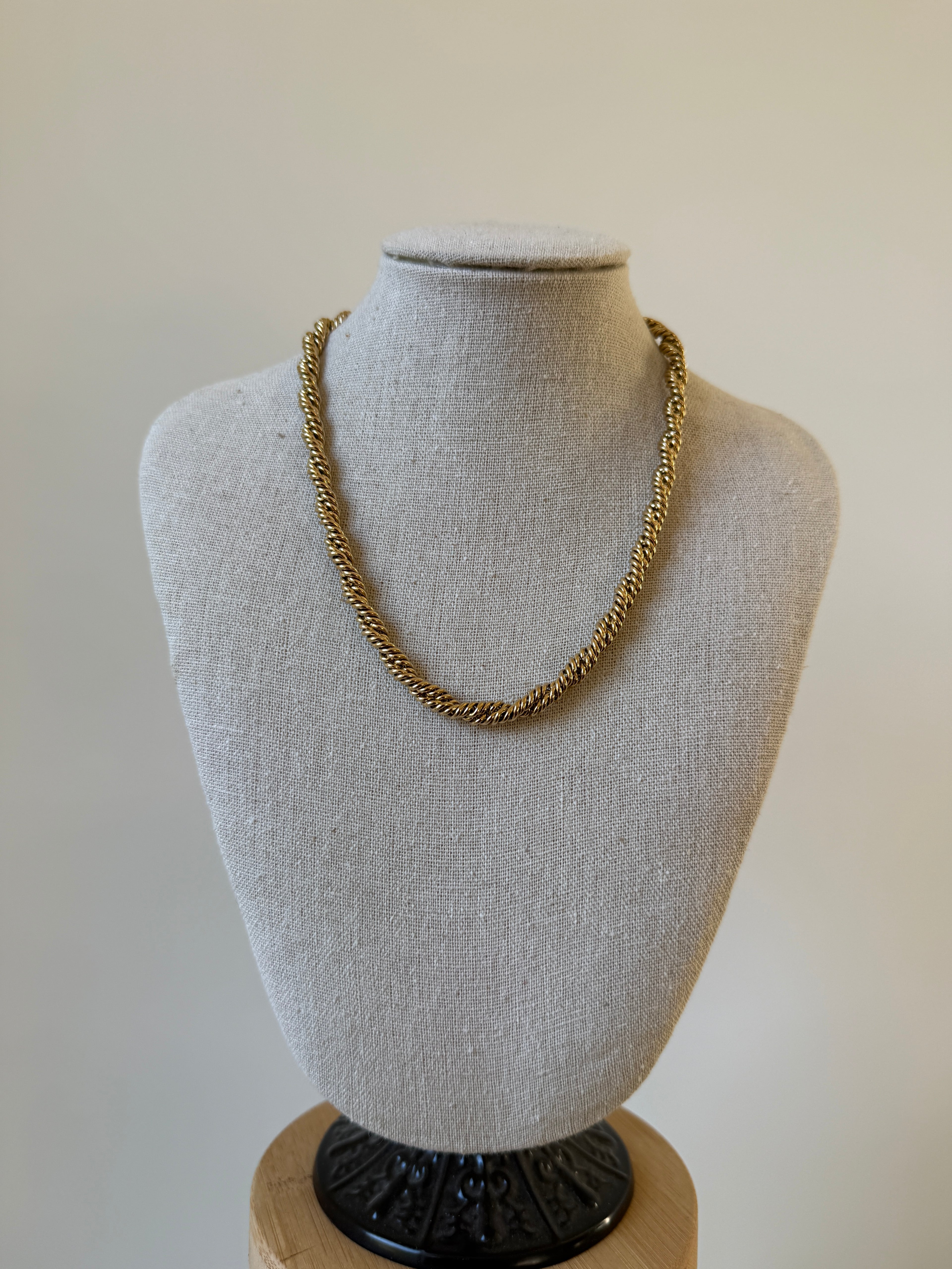 STAINLESS STEEL NECKLACE / 40cm