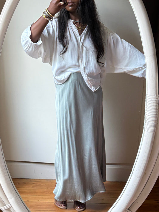 Viscose silk feel skirt, One Size (34-40), New with Tags