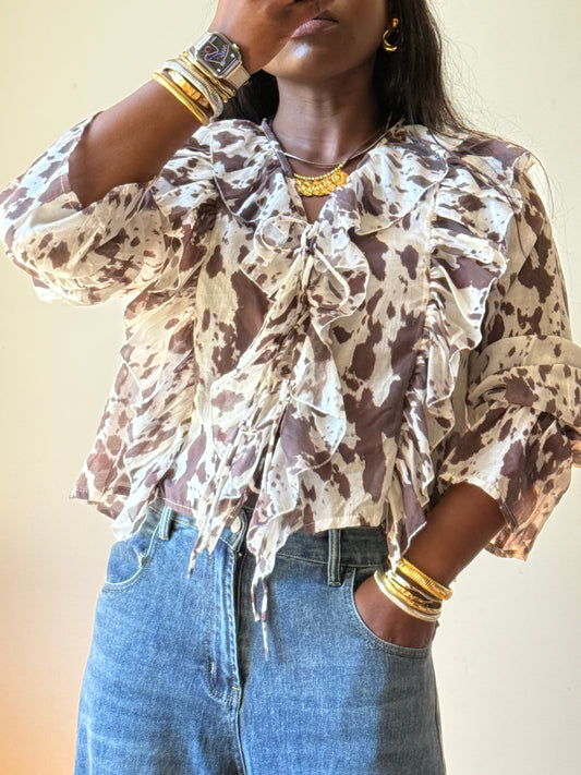 Brown Cow Print blouse, normal fit, one size  S/L (34-40), New with Tags