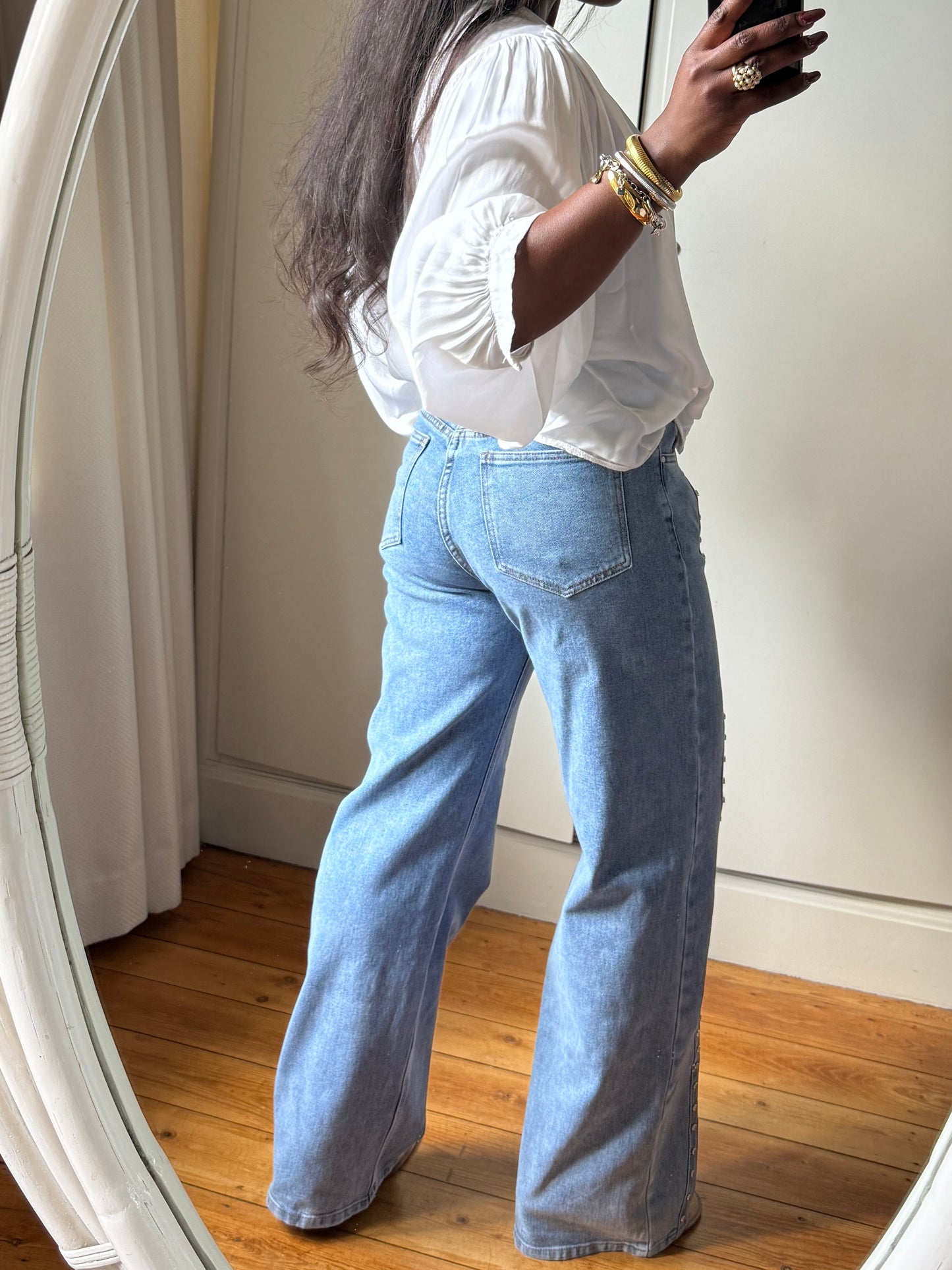 Jeans with Studs, Button Closure and zip, Light Wash, two side front pockets and two back pockets, belt loops, Normal Fit, Available in Different Sizes