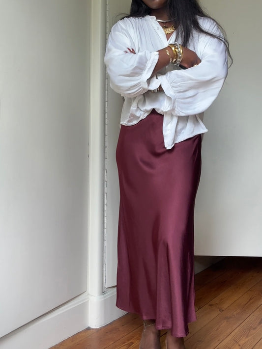 Viscose Silk feel Skirt, One Size (34-40), length 85cm, New with Tags