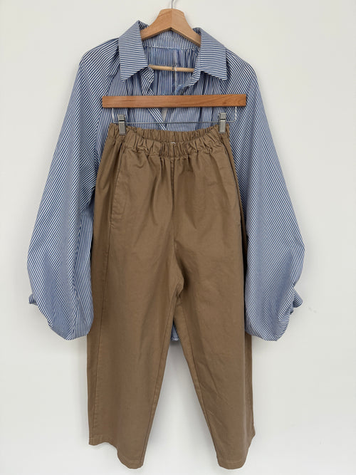 Balloon Sleeves blouses, One Size (34-42), Normal Fit, New without Tags, Available in Different Colors