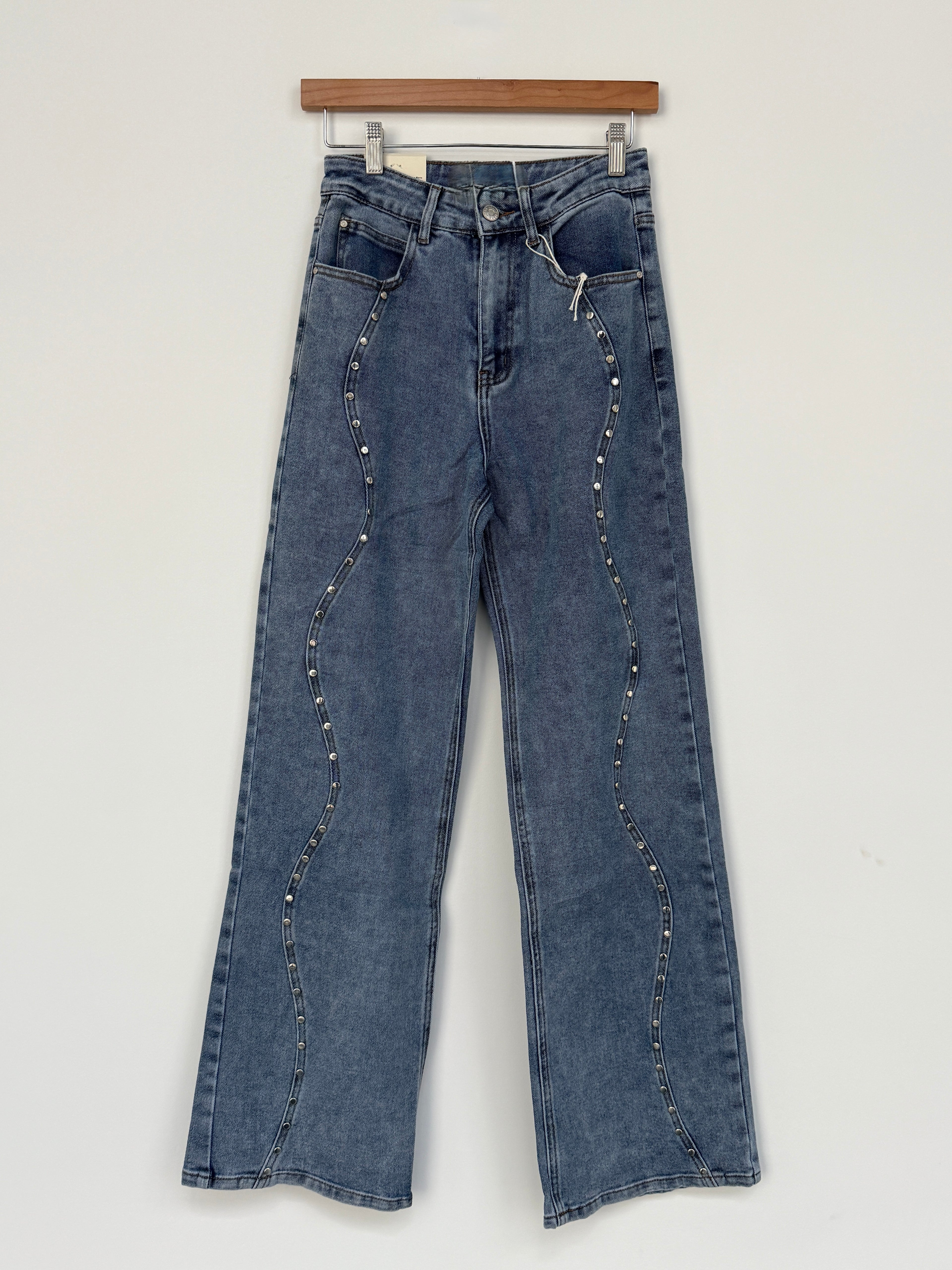Jeans with Studs, Button Closure and zip, Light Wash, two side front pockets and two back pockets, belt loops, Normal Fit, Available in Different Sizes