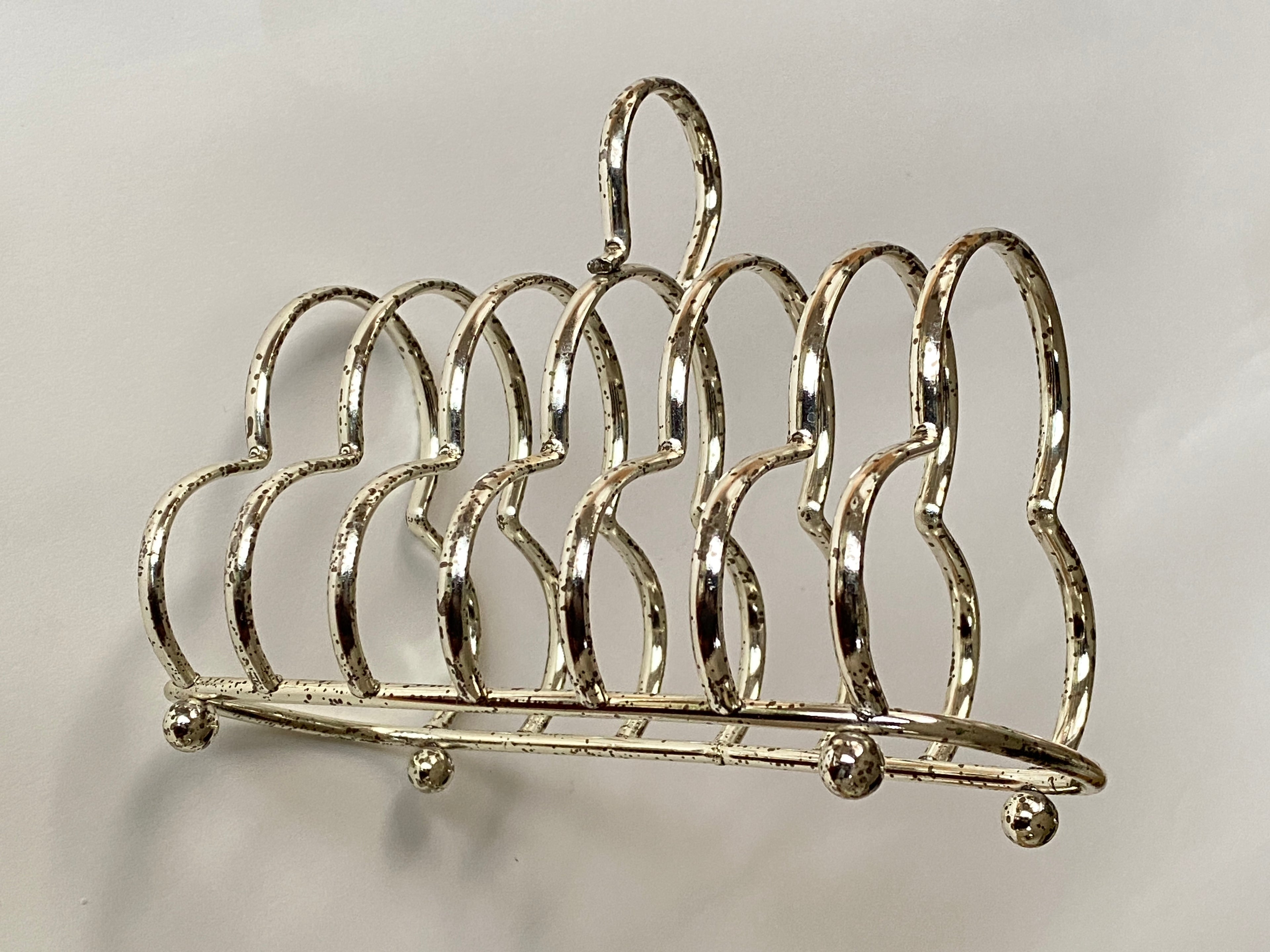 Club Shaped Toast Rack