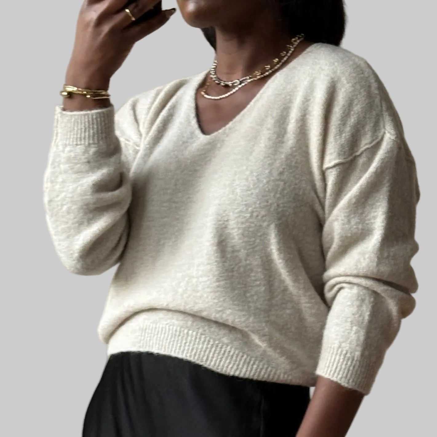 V neck Knit, One Size(34-40), Normal Fit, New without tags