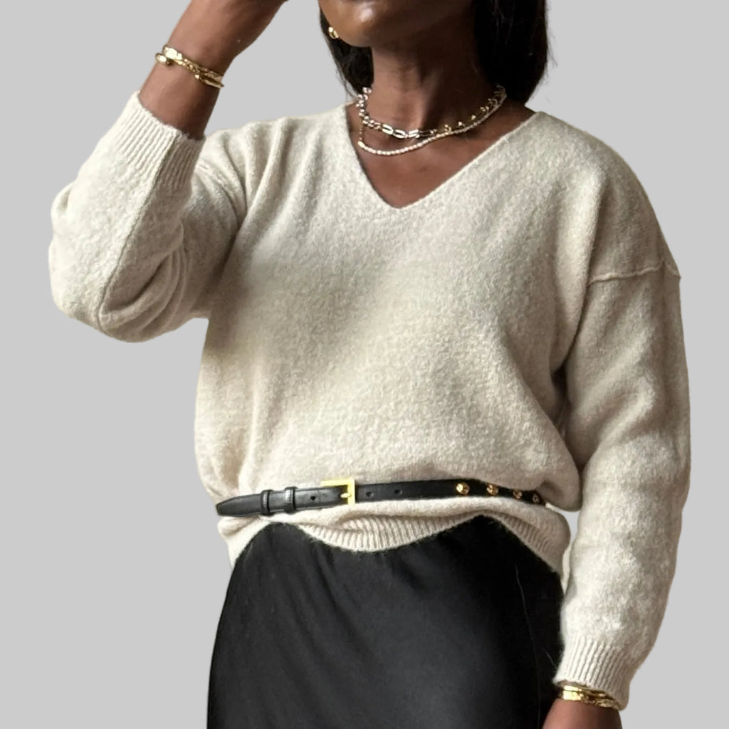 V neck Knit, One Size(34-40), Normal Fit, New without tags