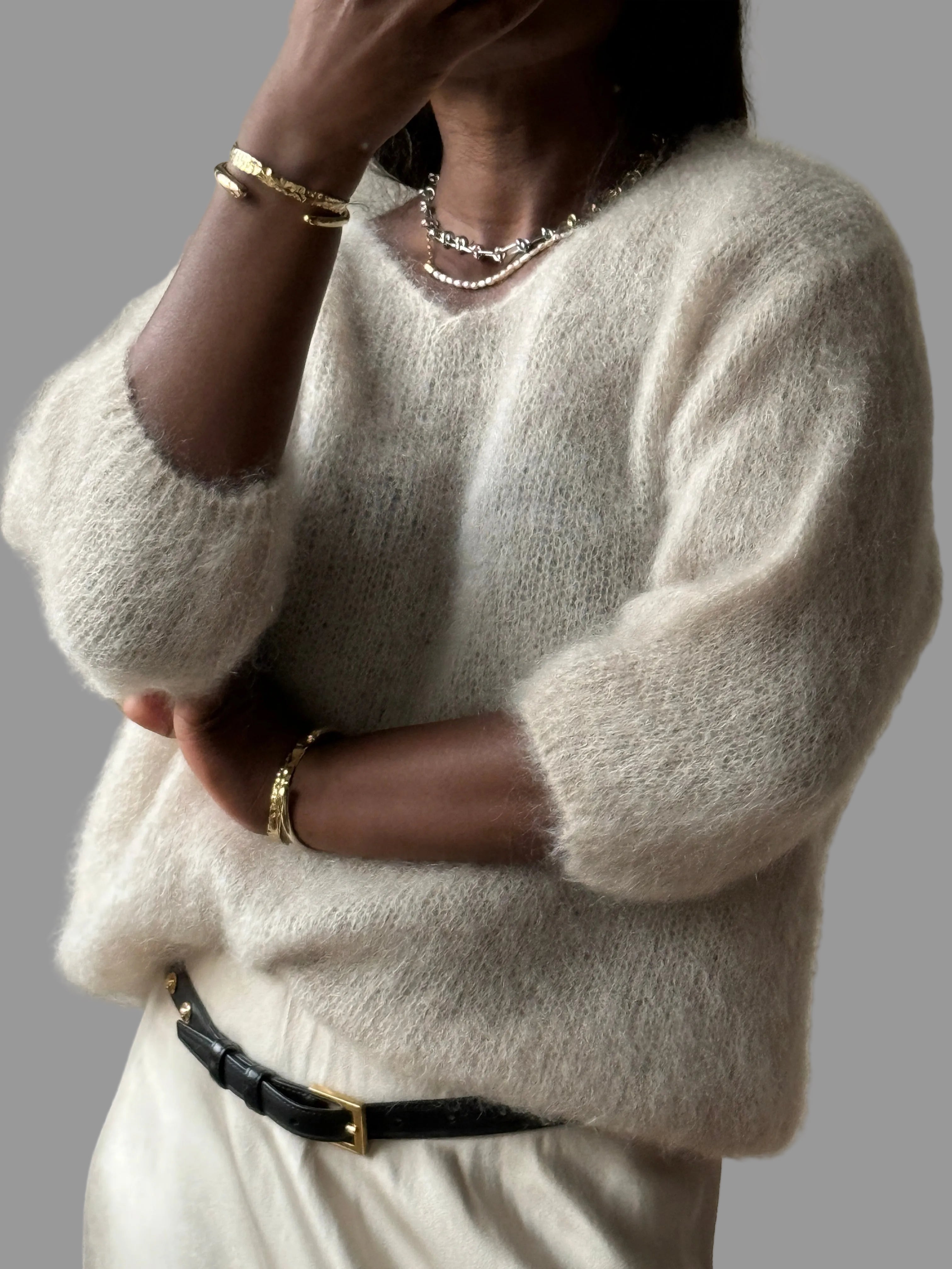 Small V neck Mohair Knit, with 3/4 Sleeveles, One size (34-42), Normal Fit, New without Tags