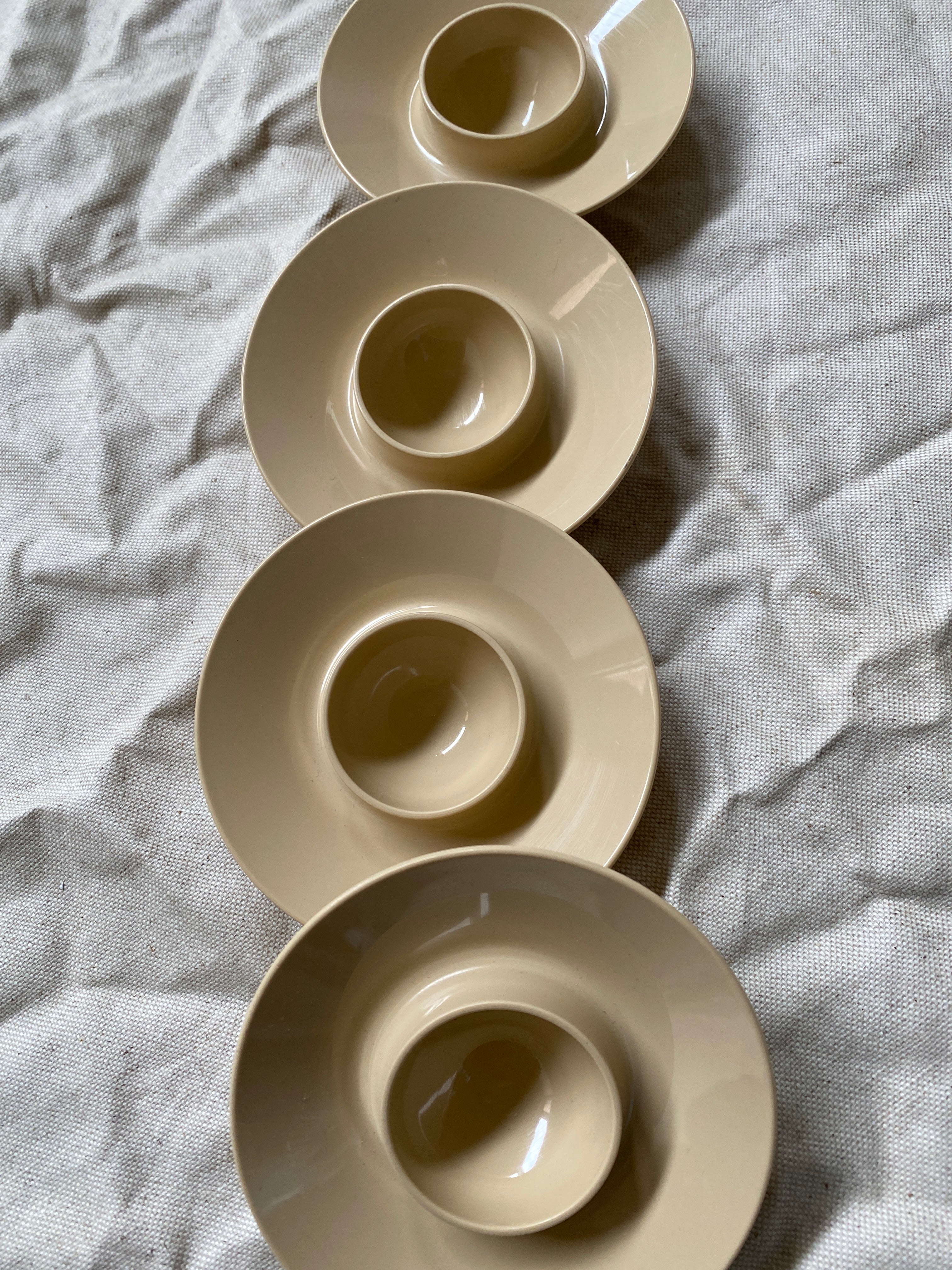 SET OF 4 MADDY EGG CUPS