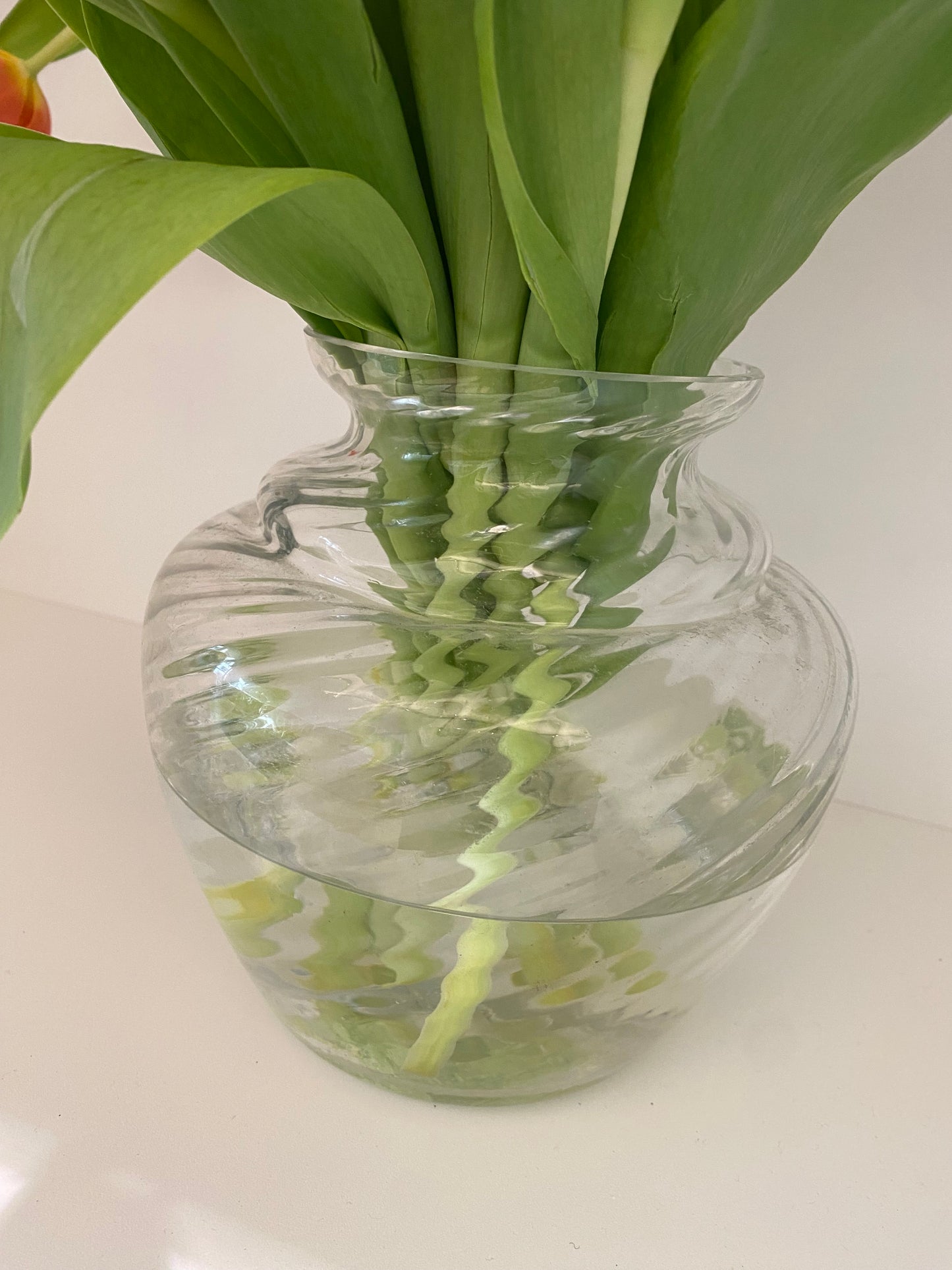 TURBILLON VASE